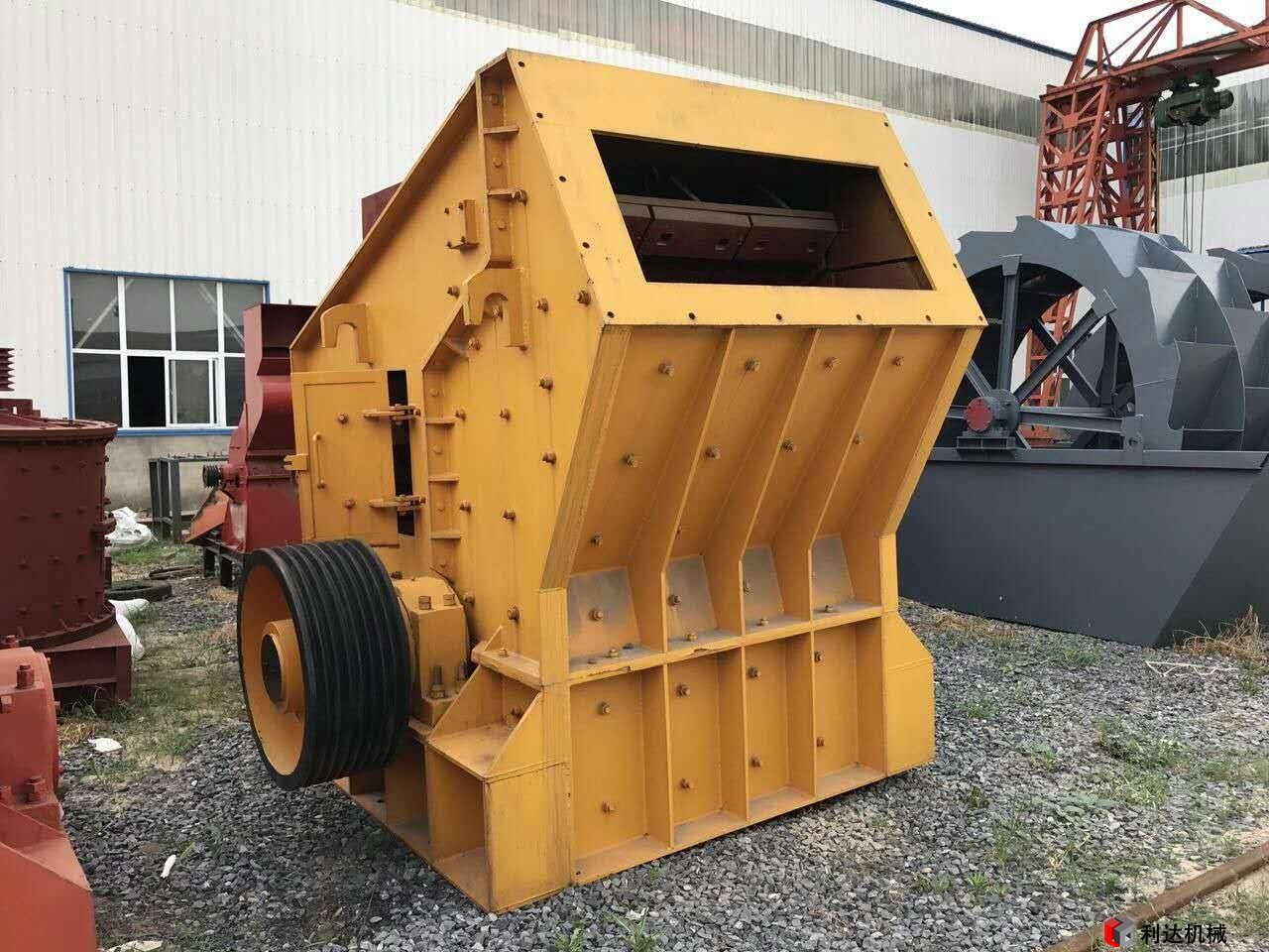 鵝卵石制砂機(jī)